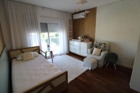 Casa de condomínio para alugar com 340m², 4 quartos e 3 vagasSuíte 1