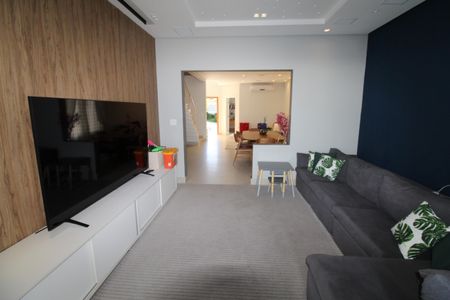 Casa de condomínio para alugar com 340m², 4 quartos e 3 vagasSala 2