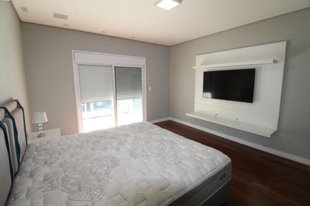 Casa de condomínio para alugar com 340m², 4 quartos e 3 vagasSuíte 3