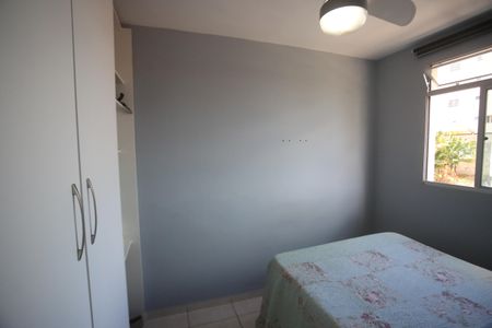 Apartamento à venda com 100m², 2 quartos e 2 vagasQuarto 2