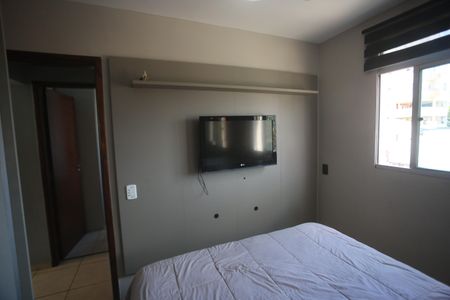 Apartamento à venda com 100m², 2 quartos e 2 vagasQuarto