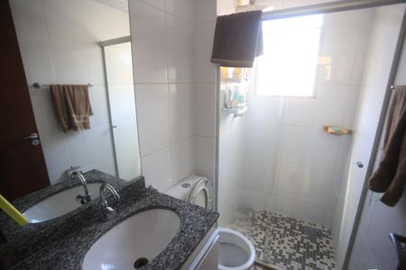 Apartamento à venda com 100m², 2 quartos e 2 vagasBanheiro