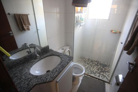 Apartamento à venda com 100m², 2 quartos e 2 vagasBanheiro
