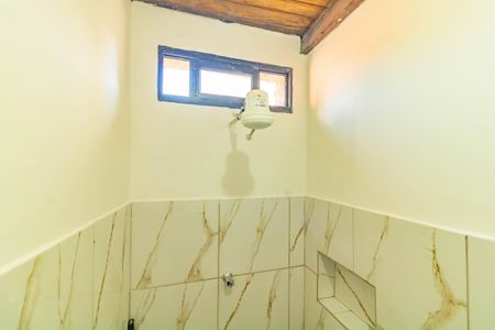 Casa para alugar com 80m², 1 quarto e 1 vaga Casa para alugar com 80m², 1 quarto e 1 vagaBanheiro de Serviço