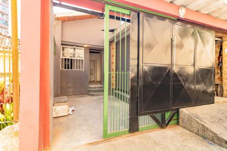 Casa para alugar com 80m², 1 quarto e 1 vaga Casa para alugar com 80m², 1 quarto e 1 vagaFachada