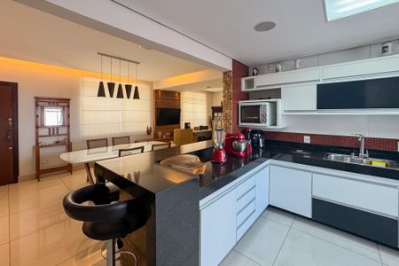 Apartamento à venda com 116m², 3 quartos e 2 vagasCozinha