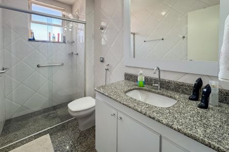 Apartamento à venda com 116m², 3 quartos e 2 vagasBanheiro