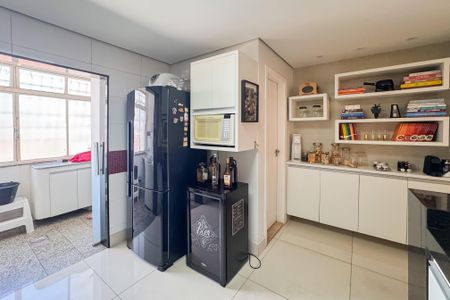 Apartamento à venda com 116m², 3 quartos e 2 vagasCozinha
