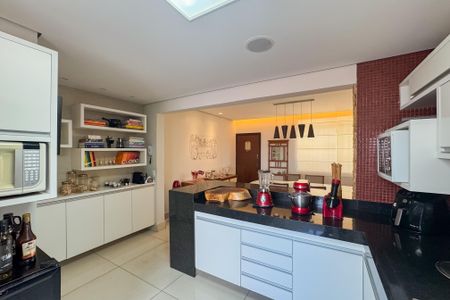 Apartamento à venda com 116m², 3 quartos e 2 vagasCozinha