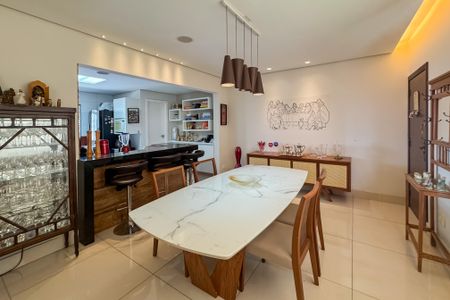 Sala de apartamento à venda com 3 quartos, 116m² em Grajaú, Belo Horizonte