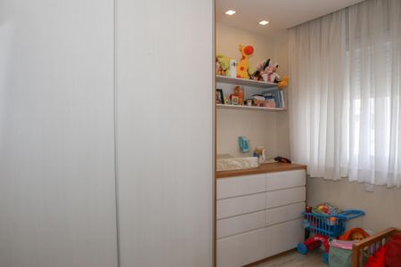 Apartamento à venda com 69m², 2 quartos e 2 vagasQuarto