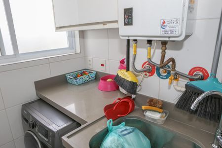 Apartamento à venda com 69m², 2 quartos e 2 vagasCozinha e Área de Serviço