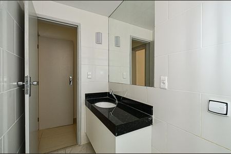 Apartamento à venda com 106m², 3 quartos e 1 vagaBanheiro Suite 2