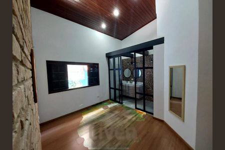 Casa à venda com 3 quartos, 148m² em Bosque da Saúde, São Paulo