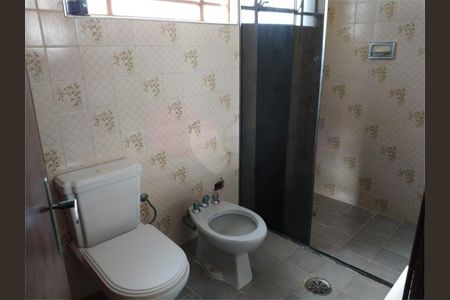 Casa à venda com 150m², 3 quartos e 5 vagas