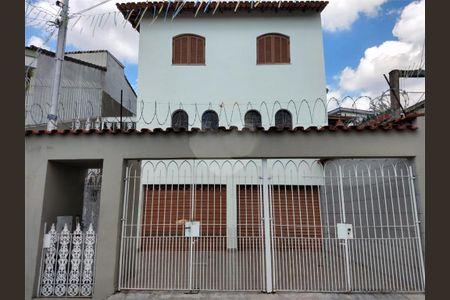 Casa à venda com 150m², 3 quartos e 5 vagas