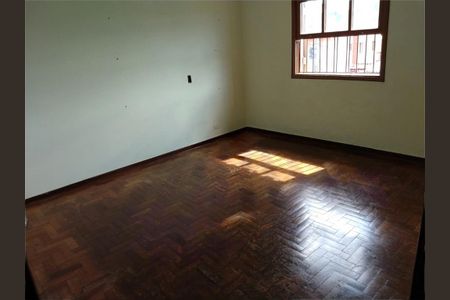 Casa à venda com 3 quartos, 150m² em Jardim Sao Jose (Zona Norte), São Paulo