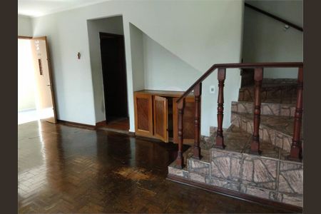 Casa à venda com 150m², 3 quartos e 5 vagas