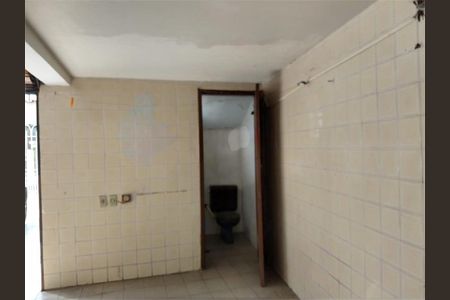 Casa à venda com 3 quartos, 150m² em Jardim Sao Jose (Zona Norte), São Paulo