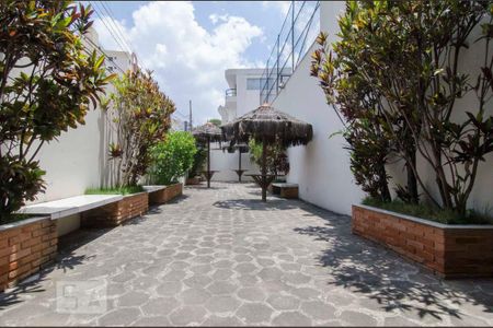 Apartamento à venda com 296m², 4 quartos e 3 vagas Apartamento à venda com 296m², 4 quartos e 3 vagasÁrea comum - Churrasqueira