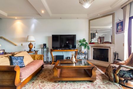 Apartamento à venda com 296m², 4 quartos e 3 vagas Apartamento à venda com 296m², 4 quartos e 3 vagasSala de Estar