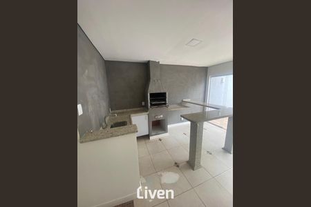 Casa à venda com 196m², 3 quartos e 2 vagas