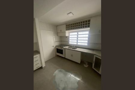 Casa à venda com 196m², 3 quartos e 2 vagas