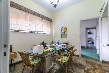 Casa à venda com 1500m², 4 quartos e 10 vagasSala de Almoço