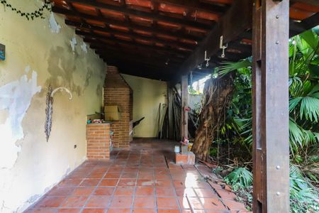 Casa à venda com 1500m², 4 quartos e 10 vagasChurrasqueira