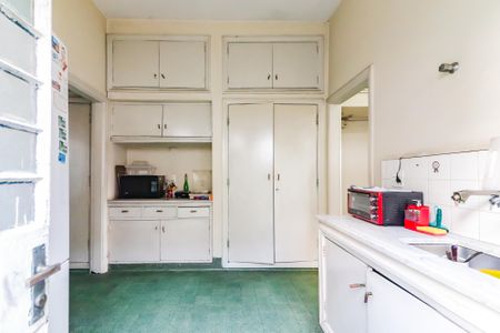 Casa à venda com 1500m², 4 quartos e 10 vagasCozinha