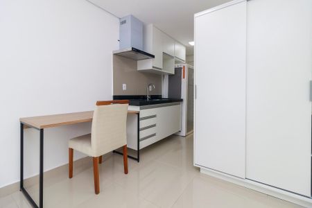 Studio para alugar com 24m², 0 quarto e sem vaga Studio para alugar com 24m², 0 quarto e sem vagaStudio
