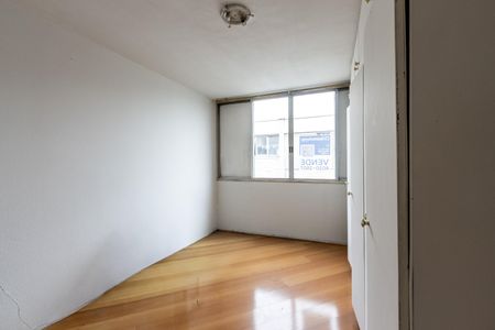 Apartamento à venda com 44m², 1 quarto e 1 vagaQuarto