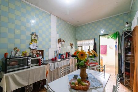 Casa à venda com 140m², 3 quartos e 1 vaga Casa à venda com 140m², 3 quartos e 1 vagaCozinha