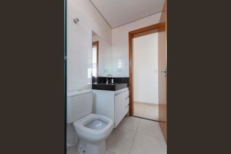 Apartamento à venda com 85m², 3 quartos e 2 vagas Apartamento à venda com 85m², 3 quartos e 2 vagasBanheiro Social