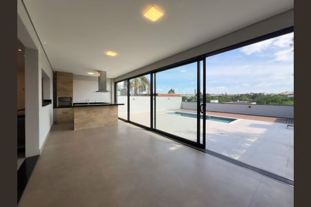 Casa de condomínio para alugar com 246m², 3 quartos e 4 vagasChurrasqueira