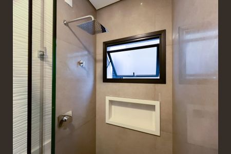 Casa de condomínio para alugar com 246m², 3 quartos e 4 vagasLavabo