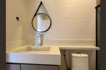 Casa de condomínio para alugar com 246m², 3 quartos e 4 vagasLavabo