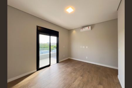 Casa de condomínio para alugar com 246m², 3 quartos e 4 vagasSuíte 2