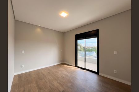 Casa de condomínio para alugar com 246m², 3 quartos e 4 vagasSuíte 2