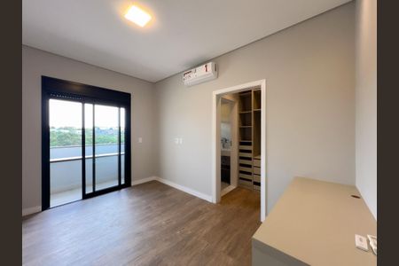 Casa de condomínio para alugar com 246m², 3 quartos e 4 vagasSuíte 1