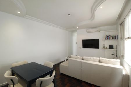 Sala de apartamento à venda com 3 quartos, 85m² em Moinhos de Vento, Porto Alegre