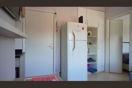 Sala cozinha  de kitnet/studio à venda com 1 quarto, 35m² em Cidade Baixa, Porto Alegre