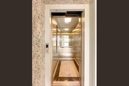 Apartamento para alugar com 100m², 2 quartos e 1 vagaElevador