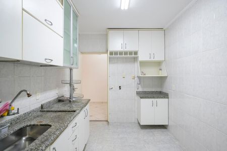Apartamento à venda com 67m², 2 quartos e 1 vagaCozinha