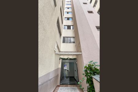 Apartamento à venda com 67m², 2 quartos e 1 vagaFachada + plaquinha