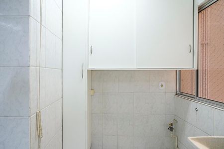 Apartamento à venda com 67m², 2 quartos e 1 vagaÁrea de serviço