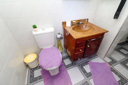 Casa para alugar com 90m², 3 quartos e 2 vagas Casa para alugar com 90m², 3 quartos e 2 vagasBanheiro da Suíte