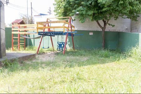 Apartamento à venda com 51m², 2 quartos e sem vagaÁrea comum - Playground