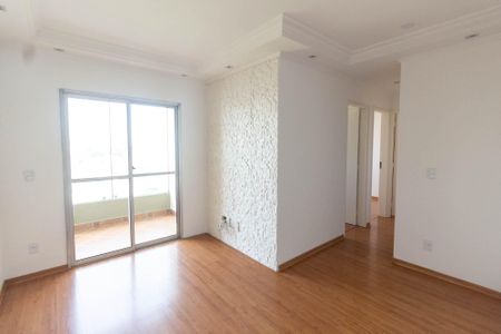 Sala de apartamento para alugar com 3 quartos, 65m² em Vila Amélia, São Paulo