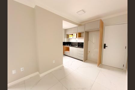 Apartamento para alugar com 100m², 2 quartos e 1 vagaSala de Jantar